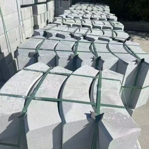 南阳 芝麻灰弧形路沿石