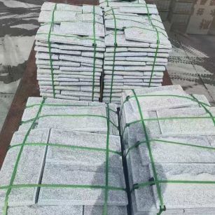 南阳 芝麻白蘑菇石装车出货