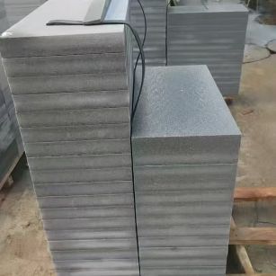 南阳 芝麻灰火烧面300*600*50地铺石材