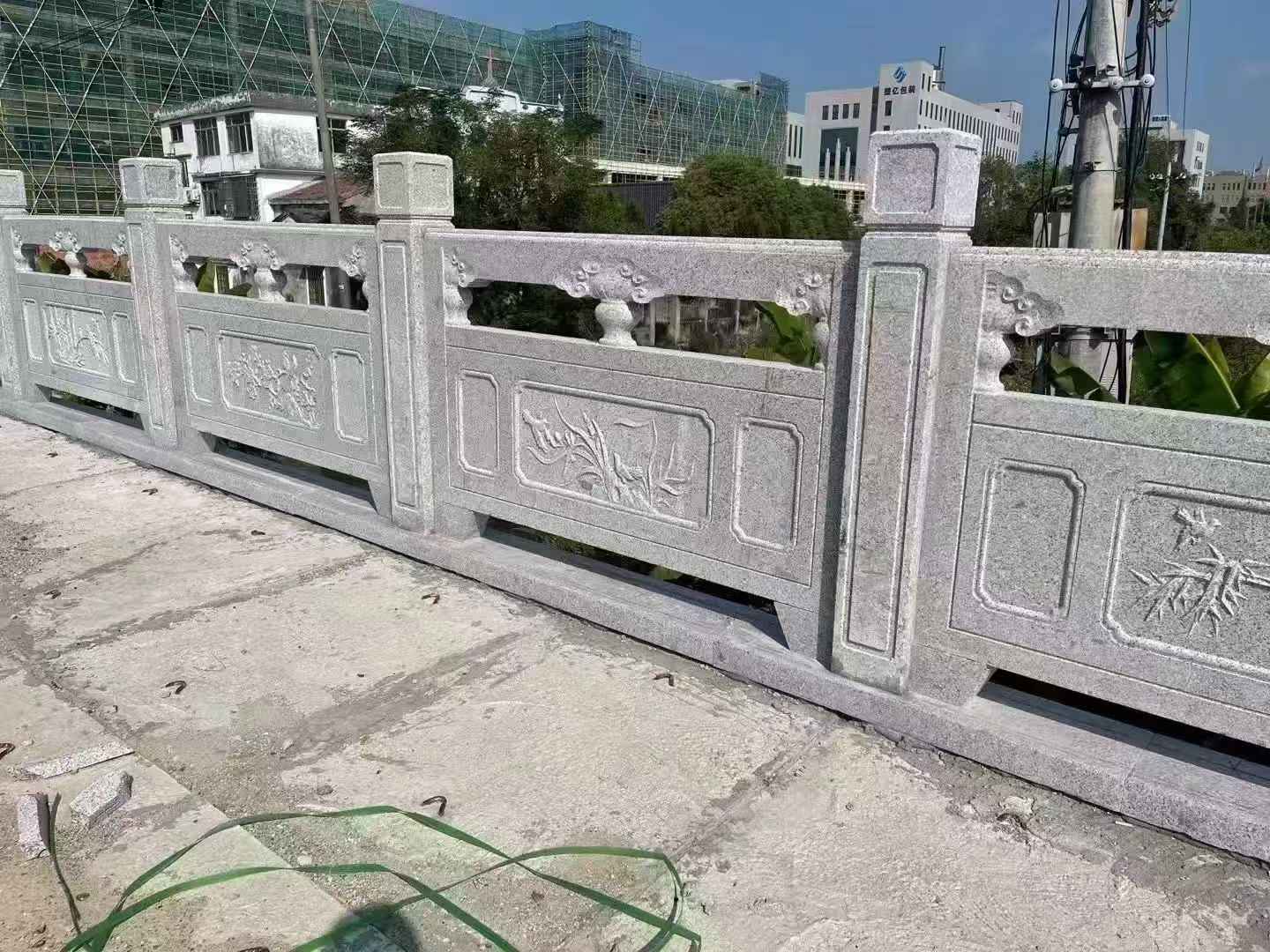 南阳 芝麻白栏杆