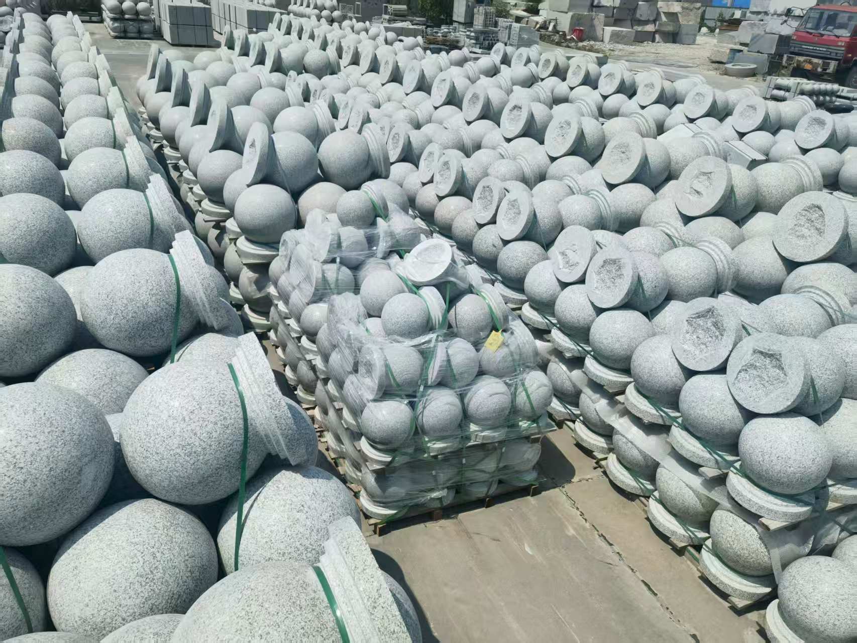 南阳 花岗岩实心圆球，石球，挡车球，挡车石，车止石，路障石。