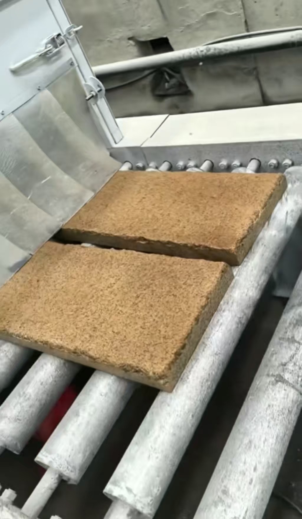 南阳 仿古石流水线生产，各种颜色可定制