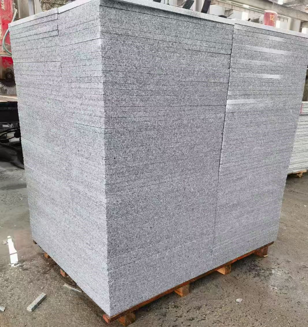 南阳 火烧面地铺石，街道广场园林市政工程板，1.8~5.0厚均有现货