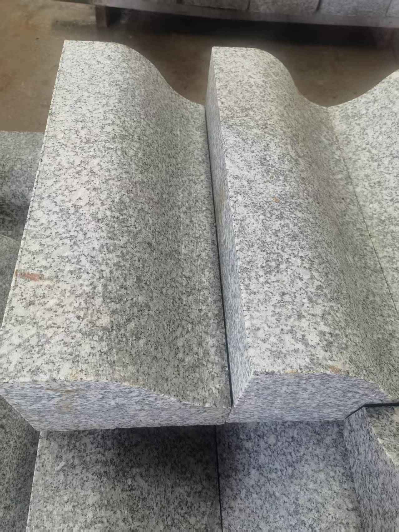 南阳芙蓉白S型拉丝面路沿石